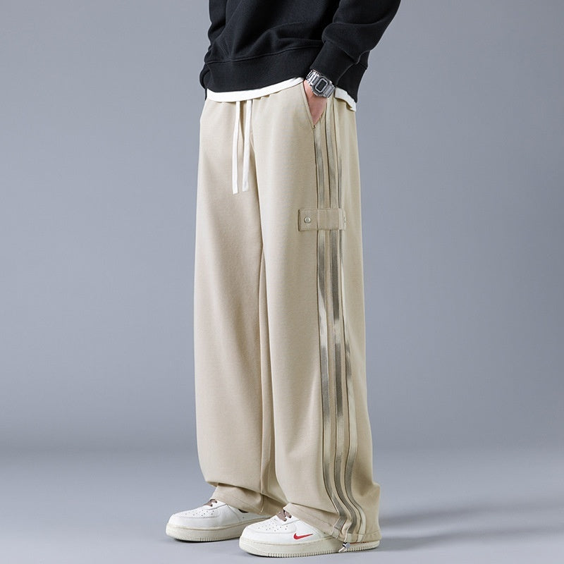 Men’s Three-Stripe Sweatpants